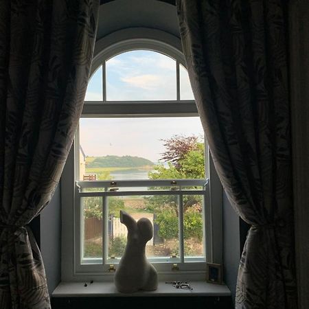 Dylan Thomas Sea View Bed & Breakfast ลาจห์น ภายนอก รูปภาพ