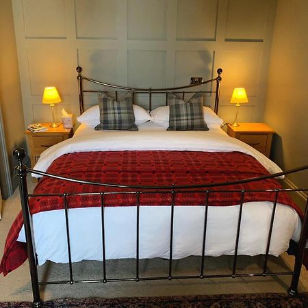 Dylan Thomas Sea View Bed & Breakfast ลาจห์น ภายนอก รูปภาพ