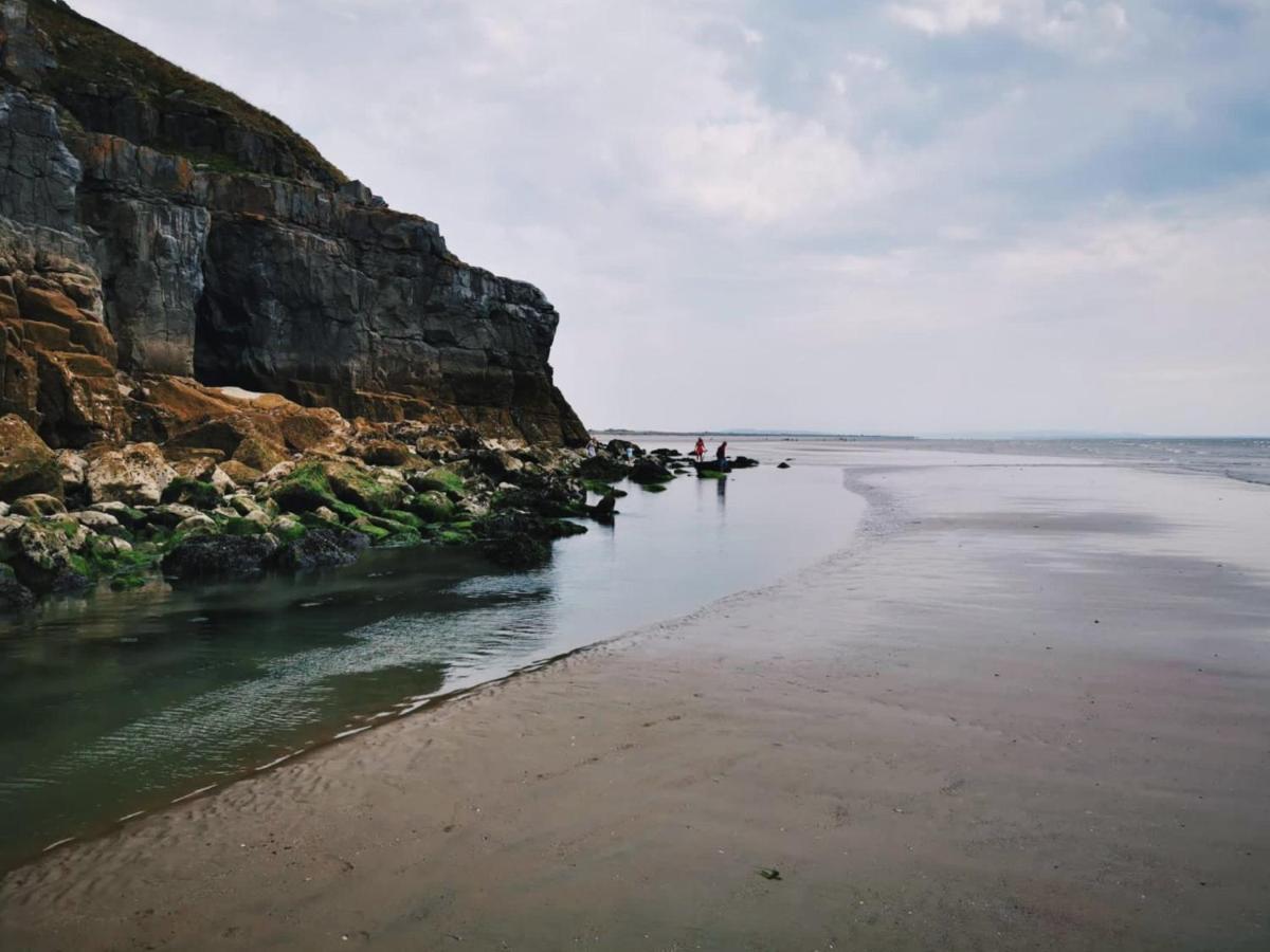 Dylan Thomas Sea View Bed & Breakfast ลาจห์น ภายนอก รูปภาพ