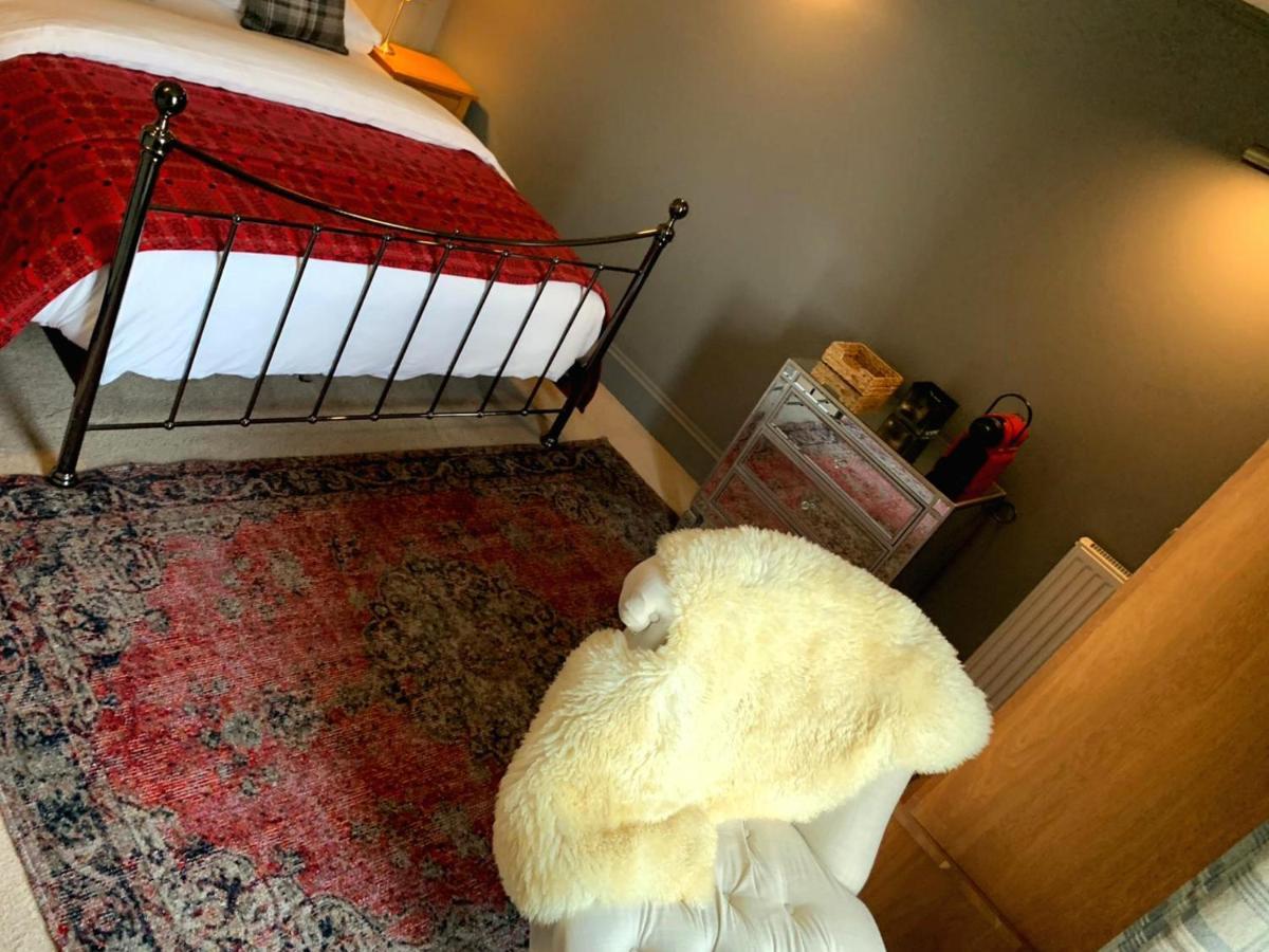 Dylan Thomas Sea View Bed & Breakfast ลาจห์น ภายนอก รูปภาพ
