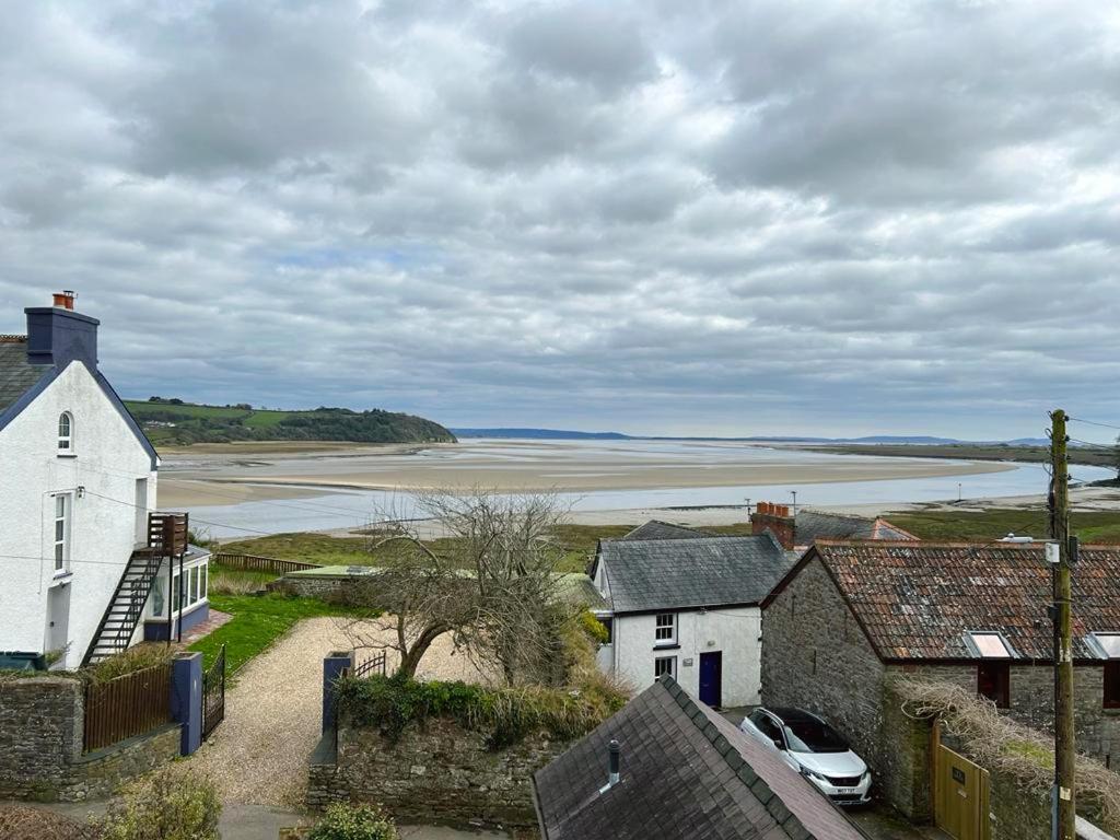 Dylan Thomas Sea View Bed & Breakfast ลาจห์น ภายนอก รูปภาพ