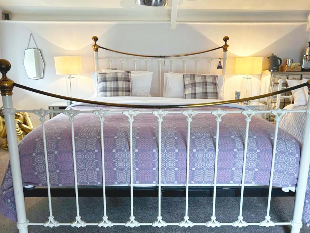 Dylan Thomas Sea View Bed & Breakfast ลาจห์น ภายนอก รูปภาพ
